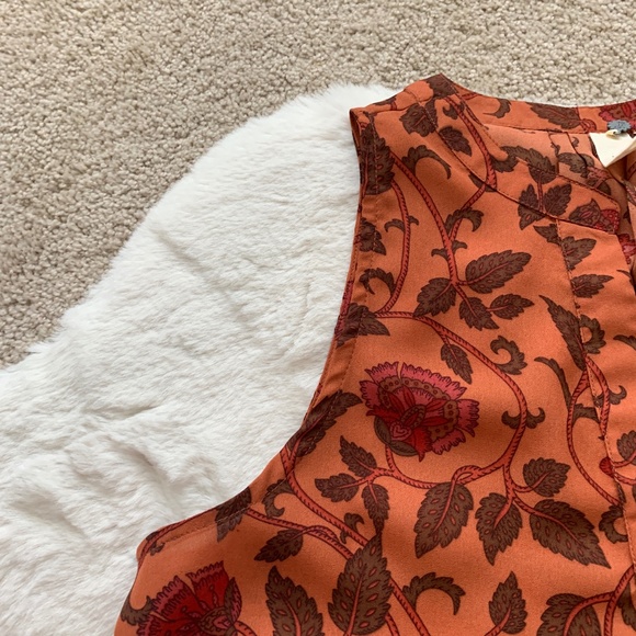 NWT Let It Be Orange Floral Sleeveless Top- Size M - Picture 8 of 11